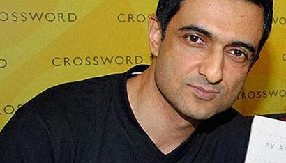 sanjay-suri-700